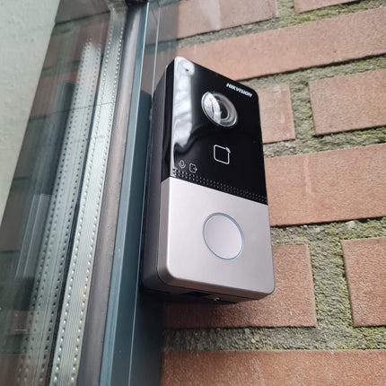 Alarm SystemExpert.co.uk DS-KV6113-WPE1 Angle bracket