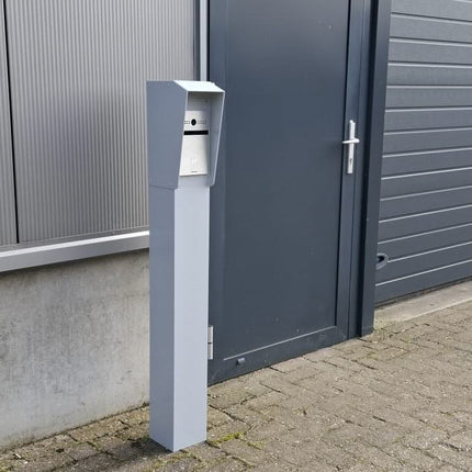 AlarmsysteemExpert.nl Intercomzuil 130cm, 15x15cm Dubbellaags gepoedercoat