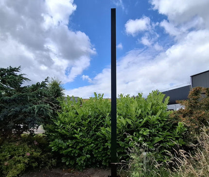 AlarmsysteemExpert.nl Vierkante cameramast met kantelanker 3 meter Zwart