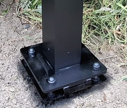 AlarmsysteemExpert.nl Vierkante cameramast met kantelanker 3 meter Zwart