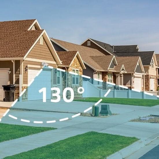 Eufy Floodlight Camera 2K, caméra de sécurité IP, extérieur, filaire, Amazon Alexa & Google Assistant, 2500 lm, 5000 K